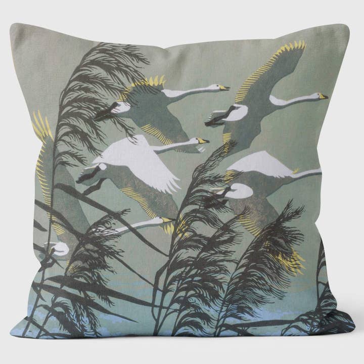 Whooper Swans - Almofada Robert Gillmor por atacado de ART CUSHIONS