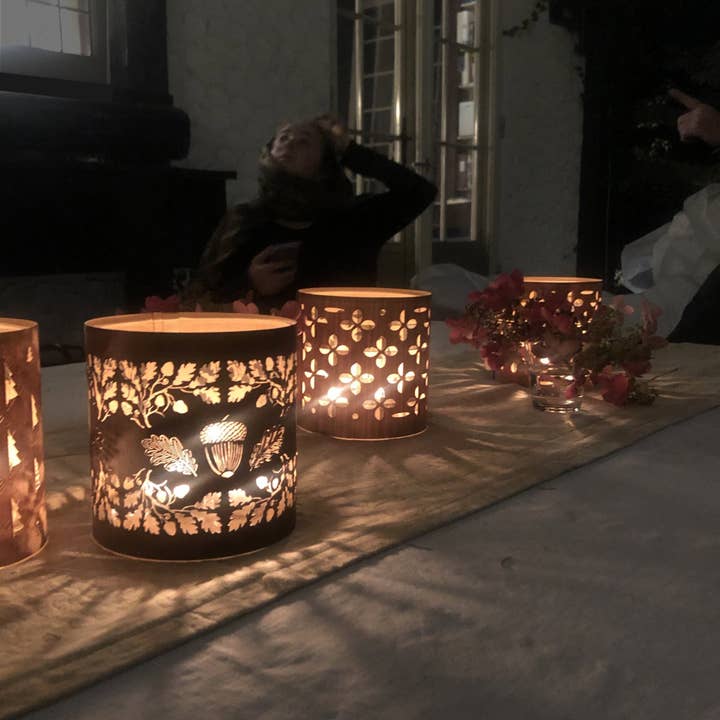 LanternCozies - Wholesale Lantern - Oak leaves and acorns7