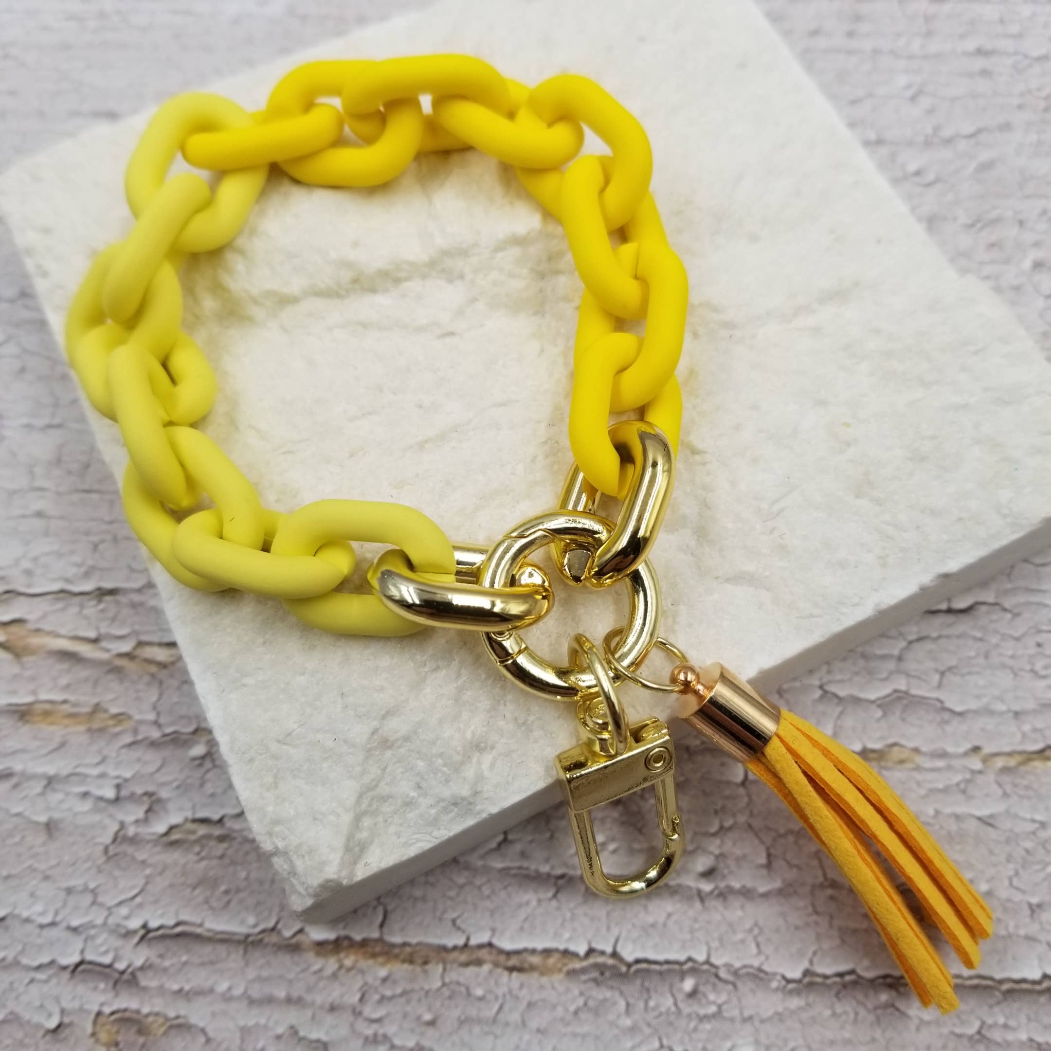 Treasure Wholesale - Wholesale Keychain Bracelet - Boho Bangle Keychain Acrylic Wristlet Key Ring3