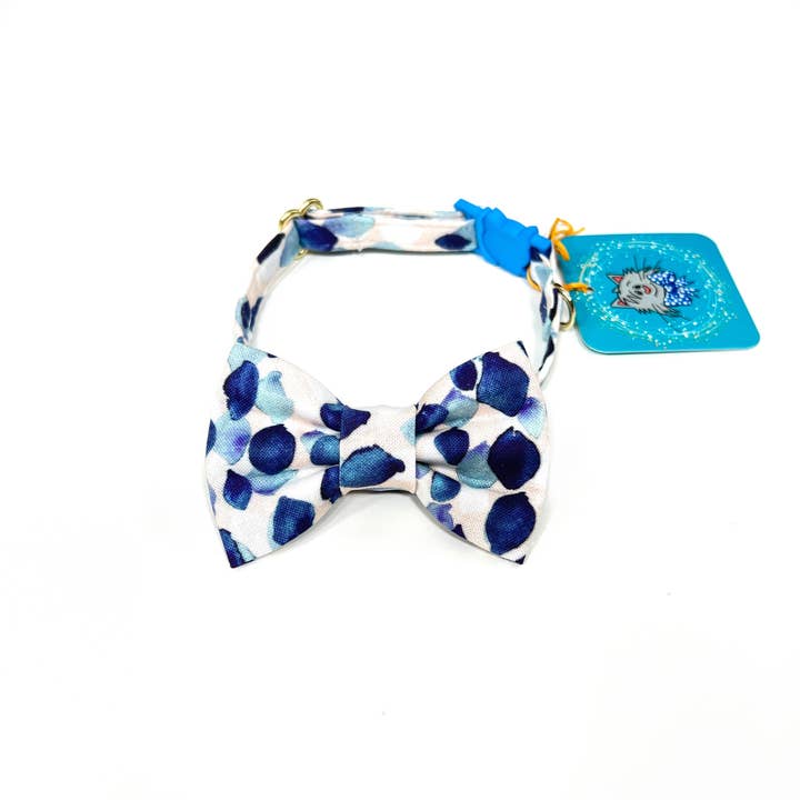 Indigo Rain Cat Bow Tie with Collar Light Cream for wholesale by Whiskers Crafts