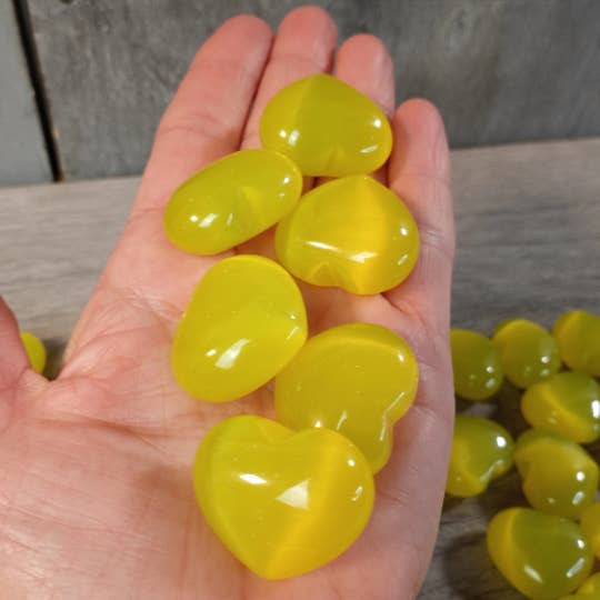 Keystone Crystals - Wholesale Spiritual Stone/Crystal - Fiber-Optic Cat's Eye Heart Puffy 1-Inch Wholesale Gemstone