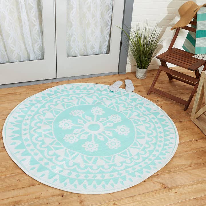 Welcome Home Unbeatable Deals - Wholesale Area Rug - Aqua Floral Outdoor Rug 5 Ft Round