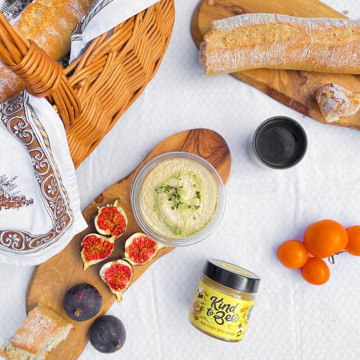 Kind to Bee - Wholesale Honey - Raw Honey with Fresh Ginger Root, Cruelty-Free, glass jar