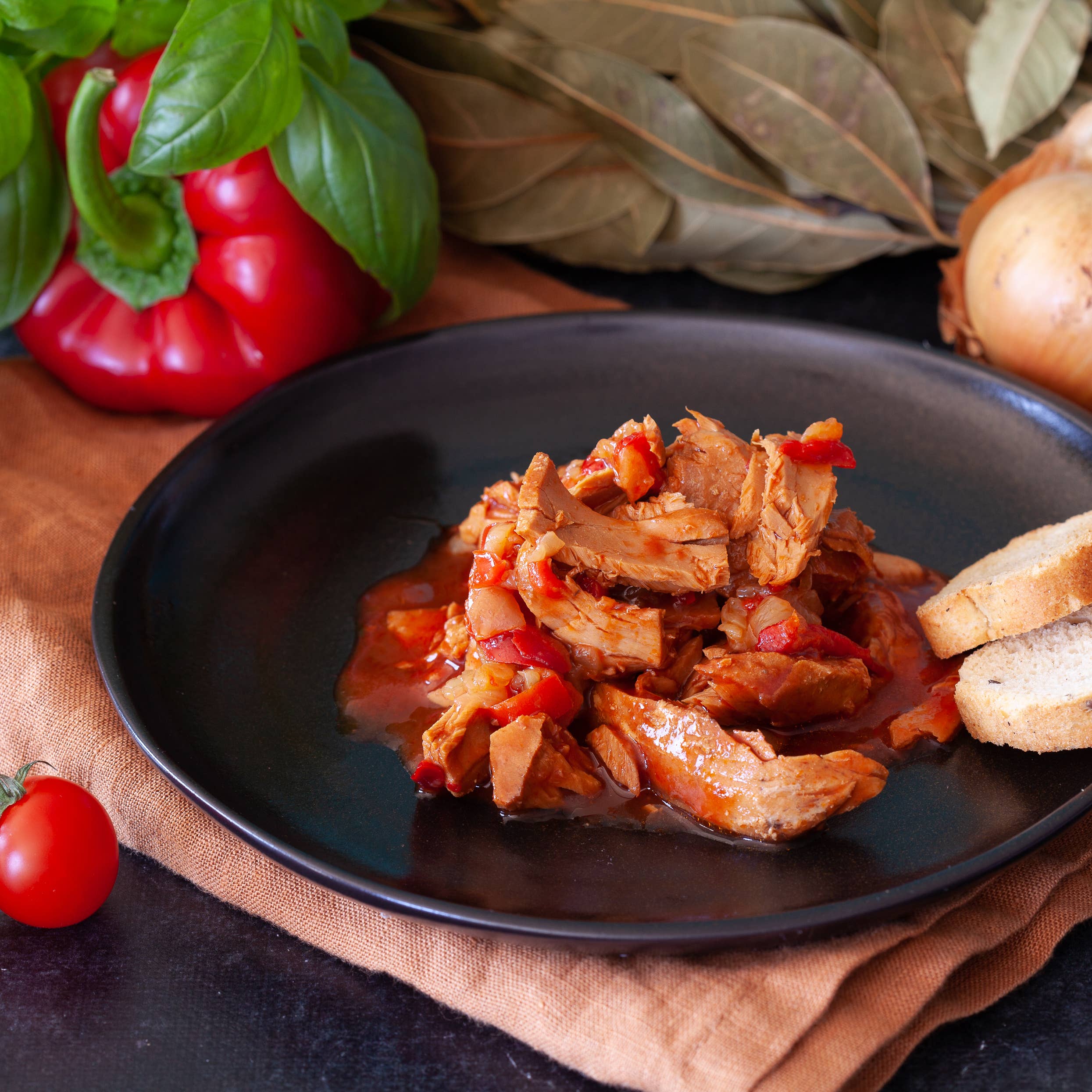 FERRIGNO - Wholesale Tinned Fish - Organic Niçoise-style tuna0