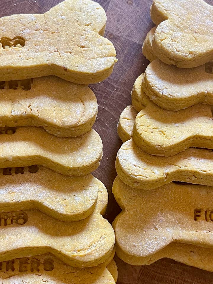 Yummy Bones #1 - Pumpkin & Peanut Butter (Large) for wholesale by Fido & Barker's Co.