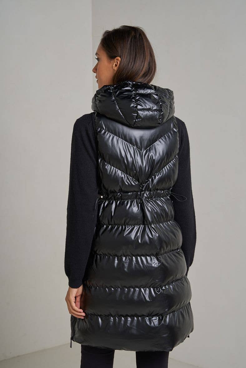 Attrait Paris - Wholesale Puffer Jacket - Women's - Metallic quilted long sleeveless oversized puffer jacket6