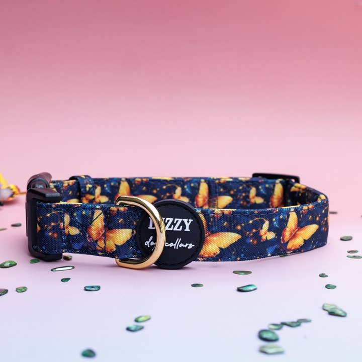 Bagliore Dorato: Collare per Cani con Farfalle | Collare per Cani in Tela e Neoprene per la vendita all'ingrosso da parte di Dizzy Dog Collars