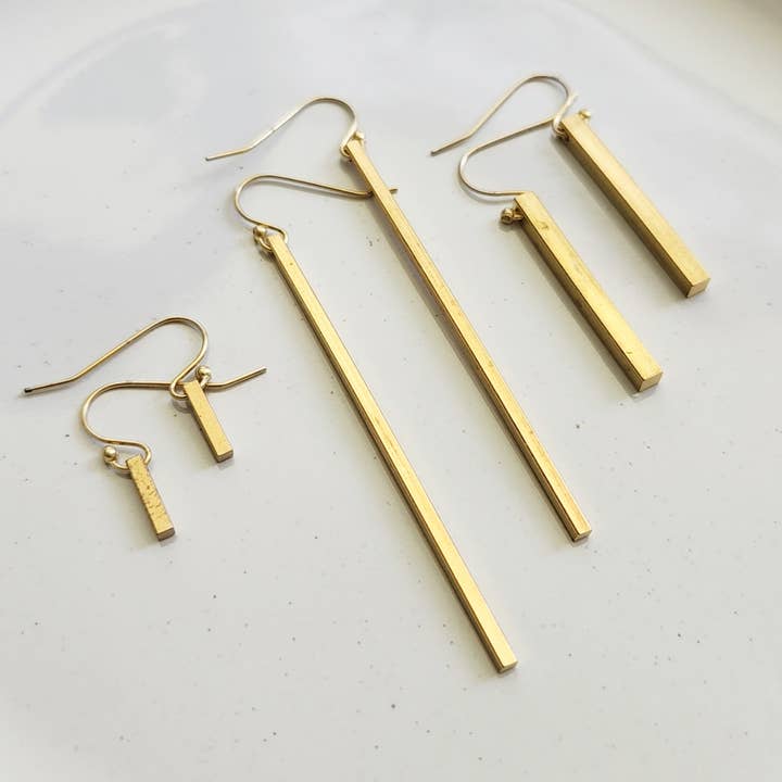 Pendientes Colgantes de Barra de Latón, Joyería Básica de Armario para venta al por mayor de Sara Sela Jewelry
