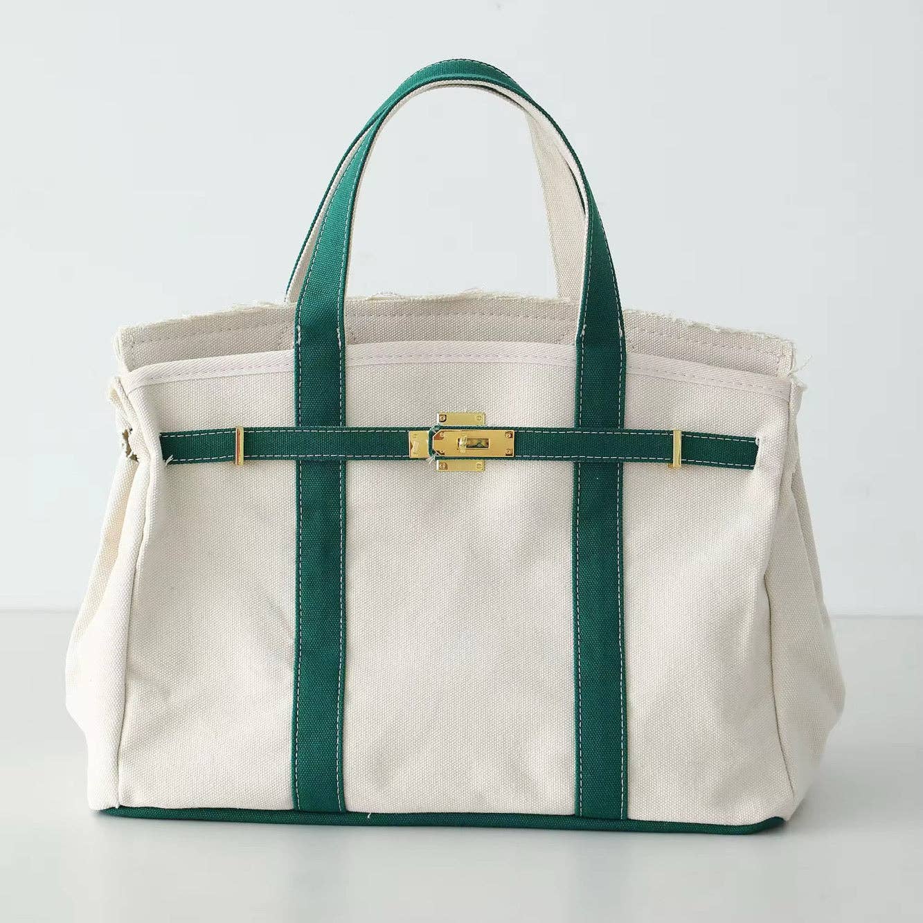 Gameday Luxe - Wholesale Tote Bag - Women's - The Weekender Distressed Tote5