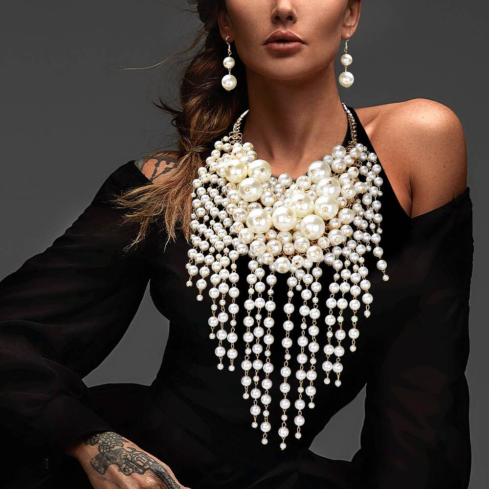 Sensibling Corp. - Wholesale Bib Necklace - Pearl Cluster Statement Necklace
1