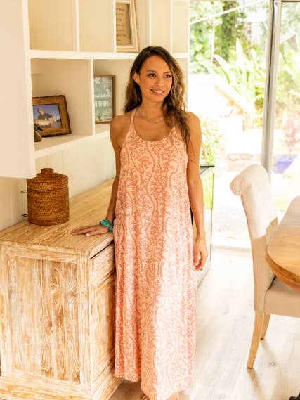 Abito Wailea Sea Coral per la vendita all'ingrosso da parte di Lani Lau Hawaii