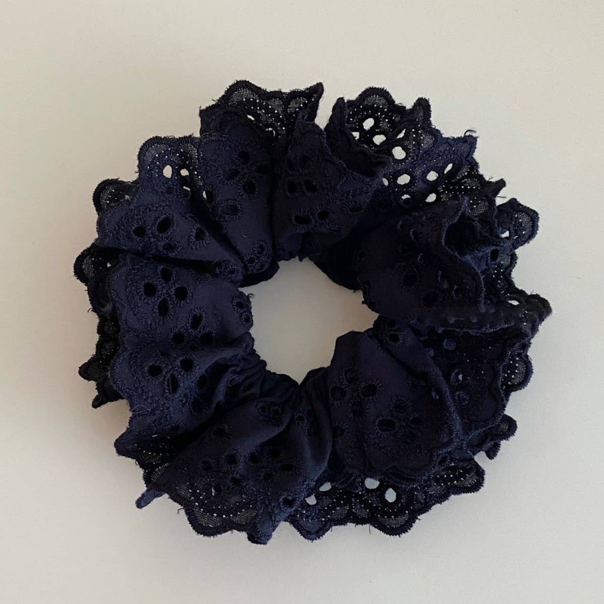 ACCITY - Wholesale Scrunchie - Women's - BIG LACE HOLLOW HAIR TIE SCRUNCHIES_CWAHA04360