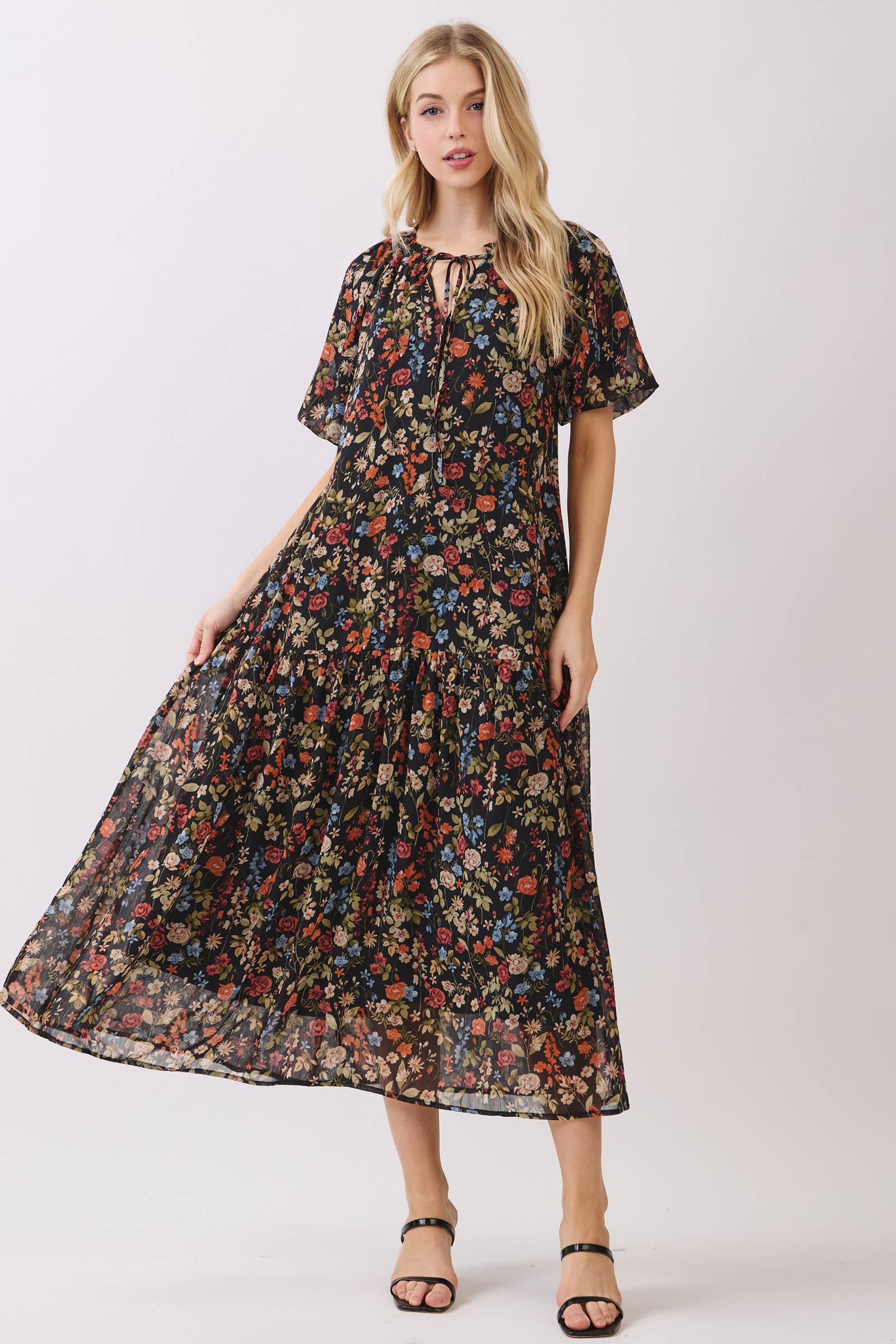 Calista - Wholesale Dress - Women's - BALLOON SLEEVE TIERED MIDI DRESS - VJD4290610