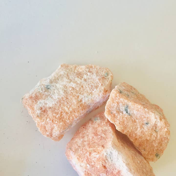 Mahalo Market - Wholesale Spiritual Stone/Crystal - Healing Crystals - Rose Quartz, Amethyst, Amazonite1