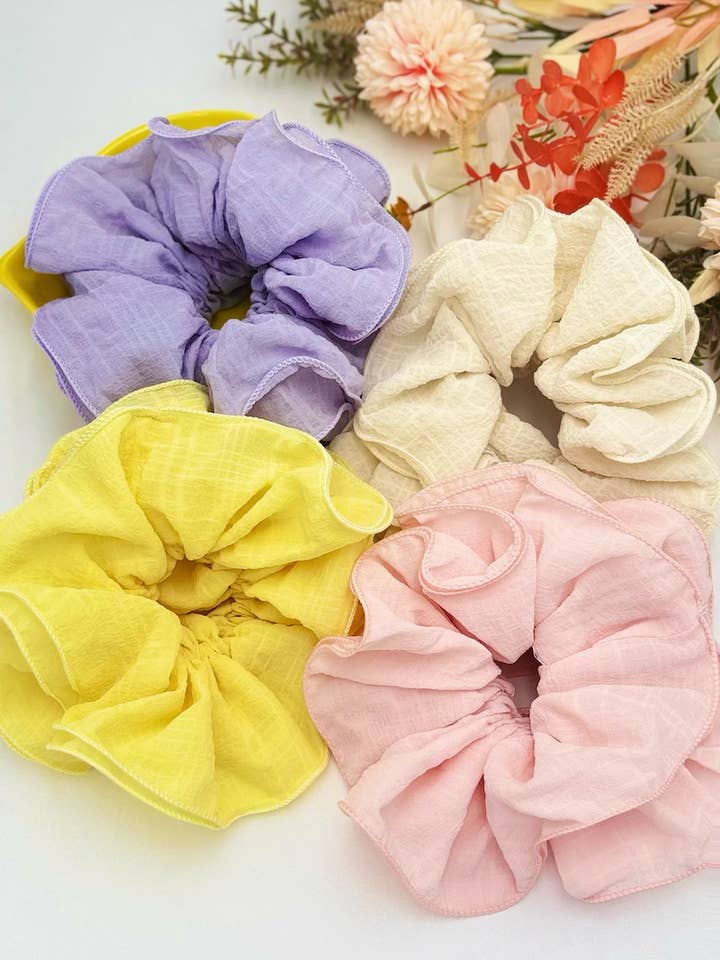 Coccarda con volant 20cm FQ41 per la vendita all'ingrosso da parte di BYREN | ÉLINE L'ATELIER