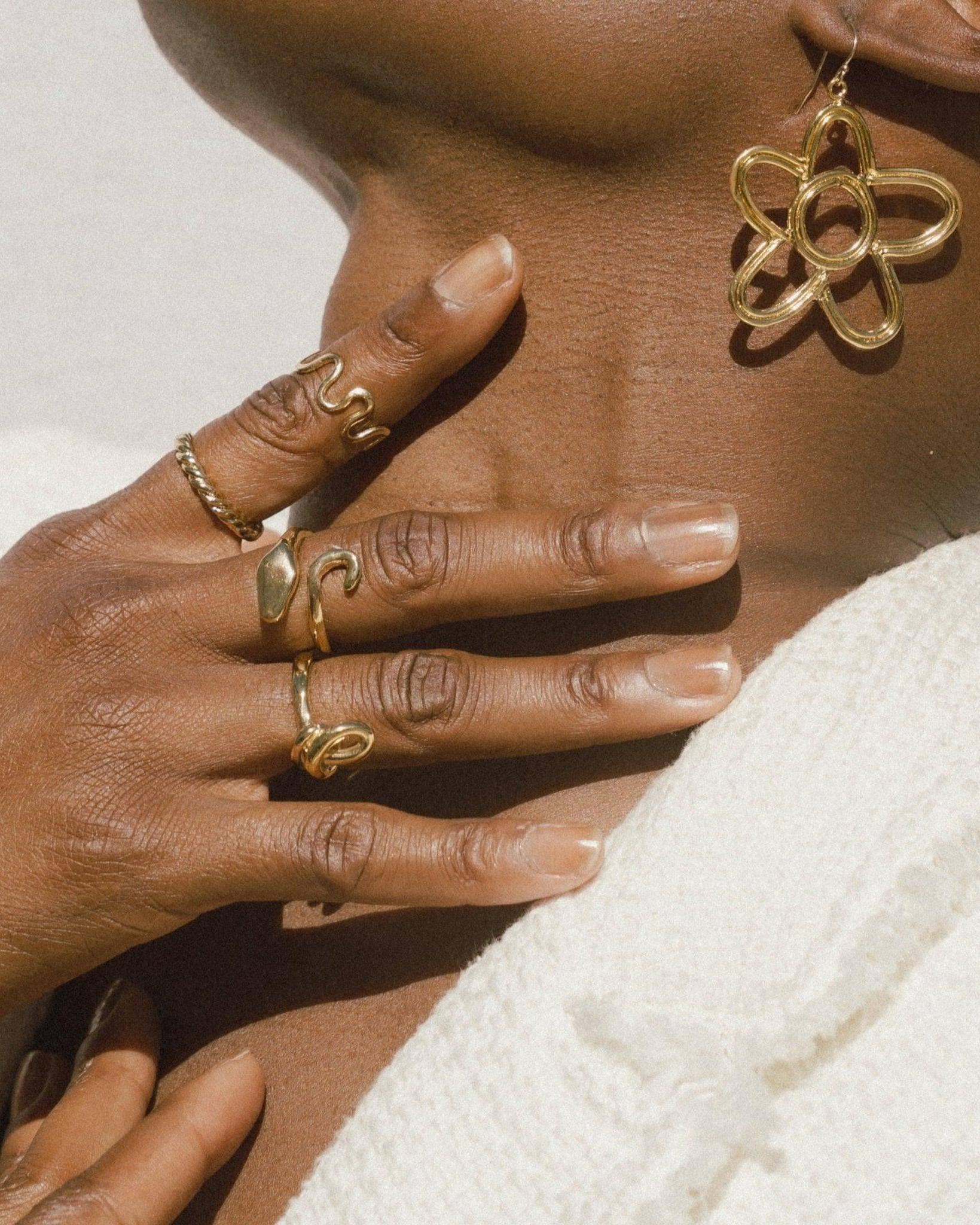 Dea Dia - Wholesale Band/Stacked Ring - Serpent Guardian Wrap Ring3