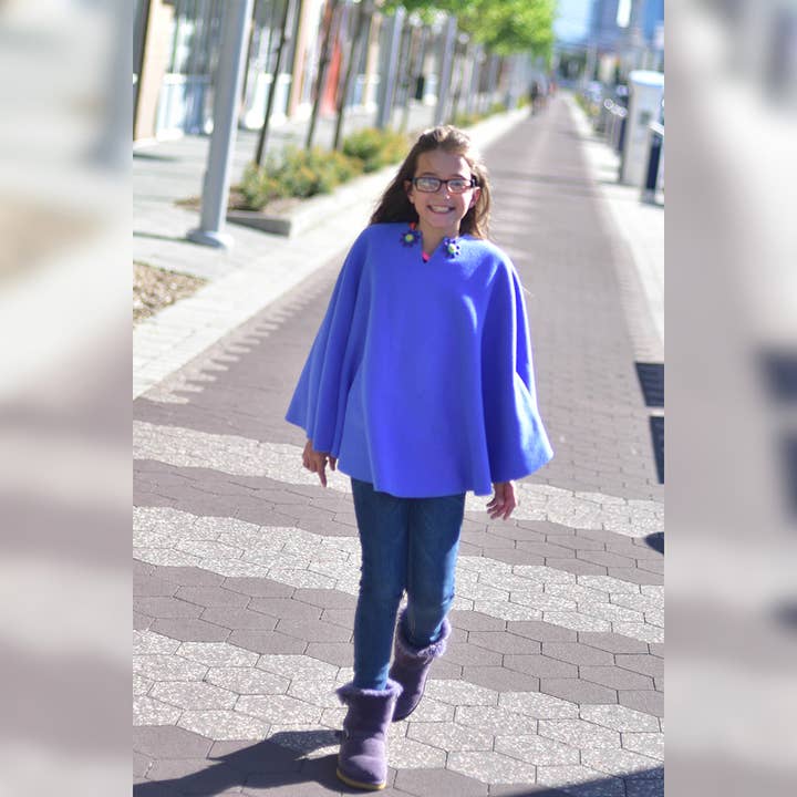 Swanque - Wholesale Cape - Kids - Non Fringed Kique with Embellishment - Girls1