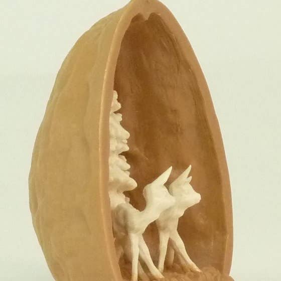 Walnut-SH Coquille de noyer avec deux cerfs - 203-3-137C en vente sur Faire4