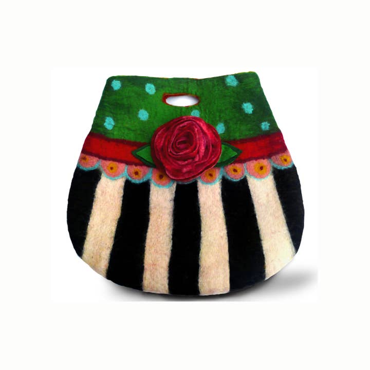 Gilliangladrag Ltd - Wholesale Craft Sewing Kit - Burlesque Betty Large Bag Wet Felting Craft Kit