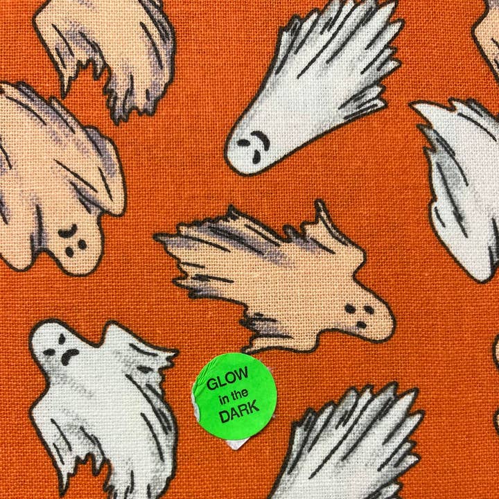 Jo's Pet Treats & Bandanas by Abab Enterprises, LLC - Wholesale Pet Bandana - Dog - Halloween Tie-On Dog Bandana Retail-Ready1