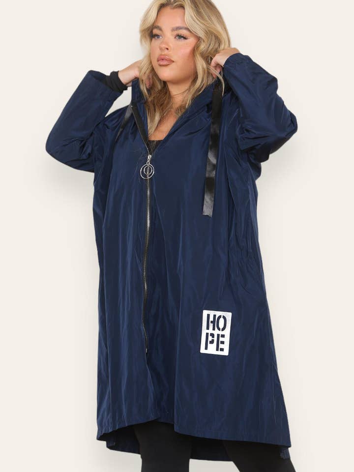 Miss Bold - Wholesale Raincoat - Women's - Oversized Hooded Rain Mac33