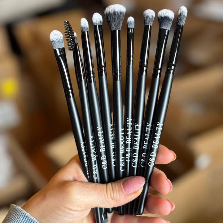 C & D Beauty LLC. - Wholesale Makeup Brush Set - Makeup Brush Set10