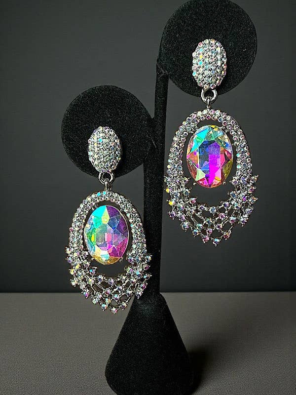 PENDIENTE COLGANTE DE CRISTAL OVALADO CON GEMAS Y PAVÉ DE ESTRÁS para venta al por mayor de Andrea Bijoux