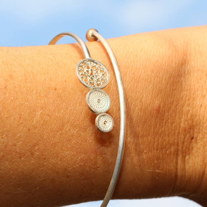 “Spirulo” bracelet for wholesale by Etcaetera Création