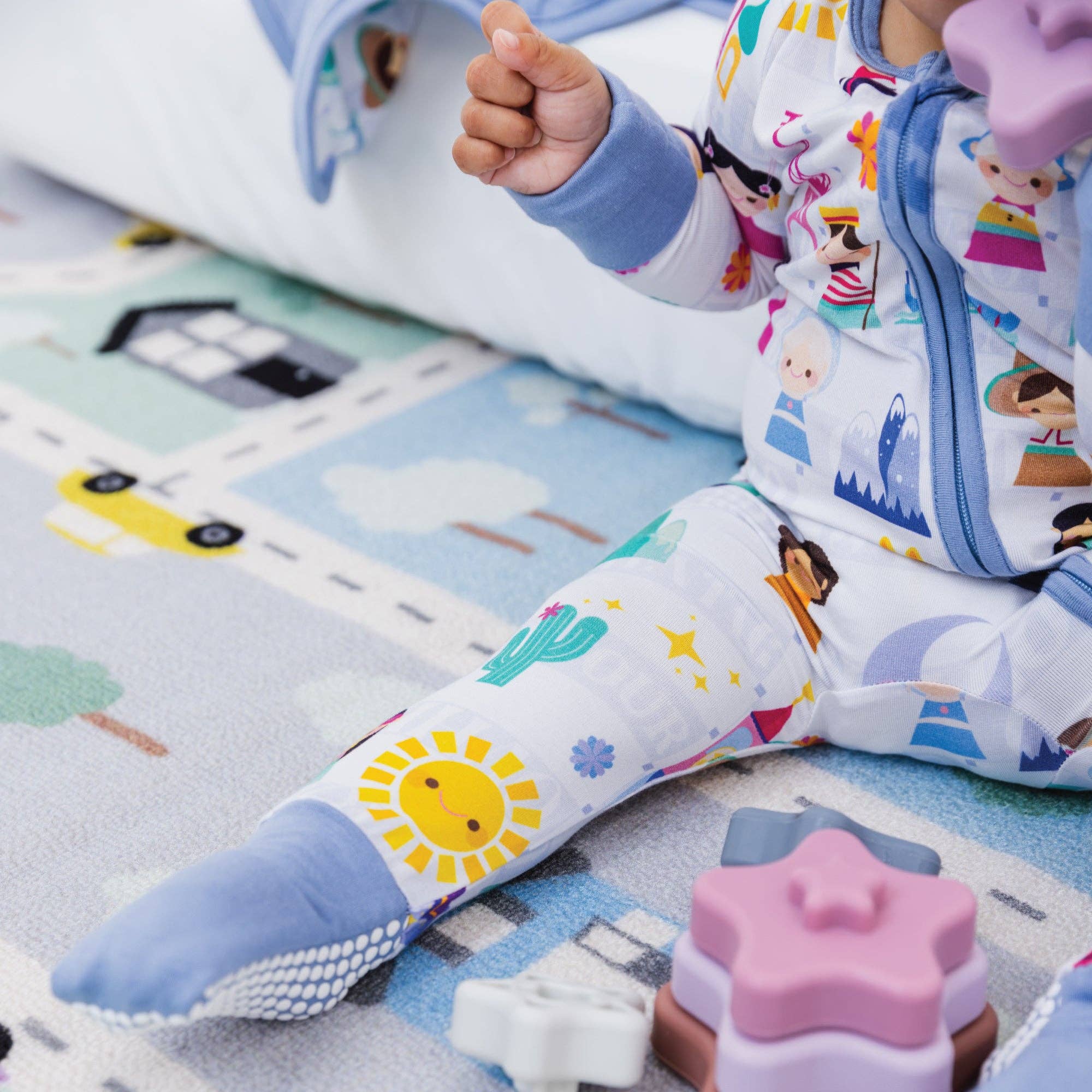 Bam & Stitch - Wholesale Sleepsuit - Baby - Children of the World Convertible2