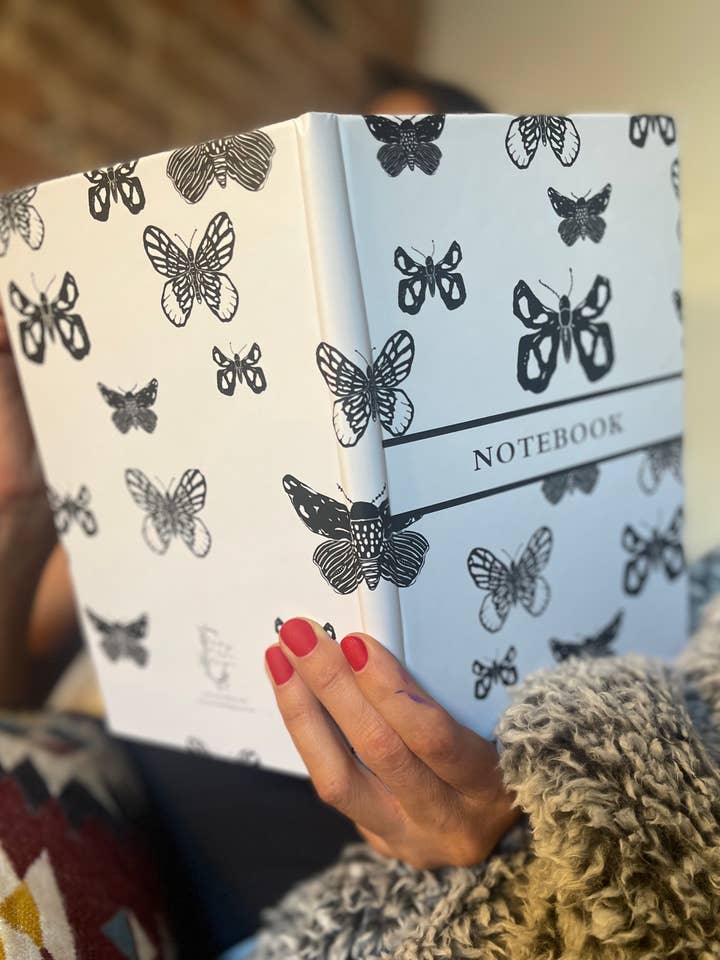 Cuaderno de tapa dura Butterfly Dreams para venta al por mayor de Artsy Em