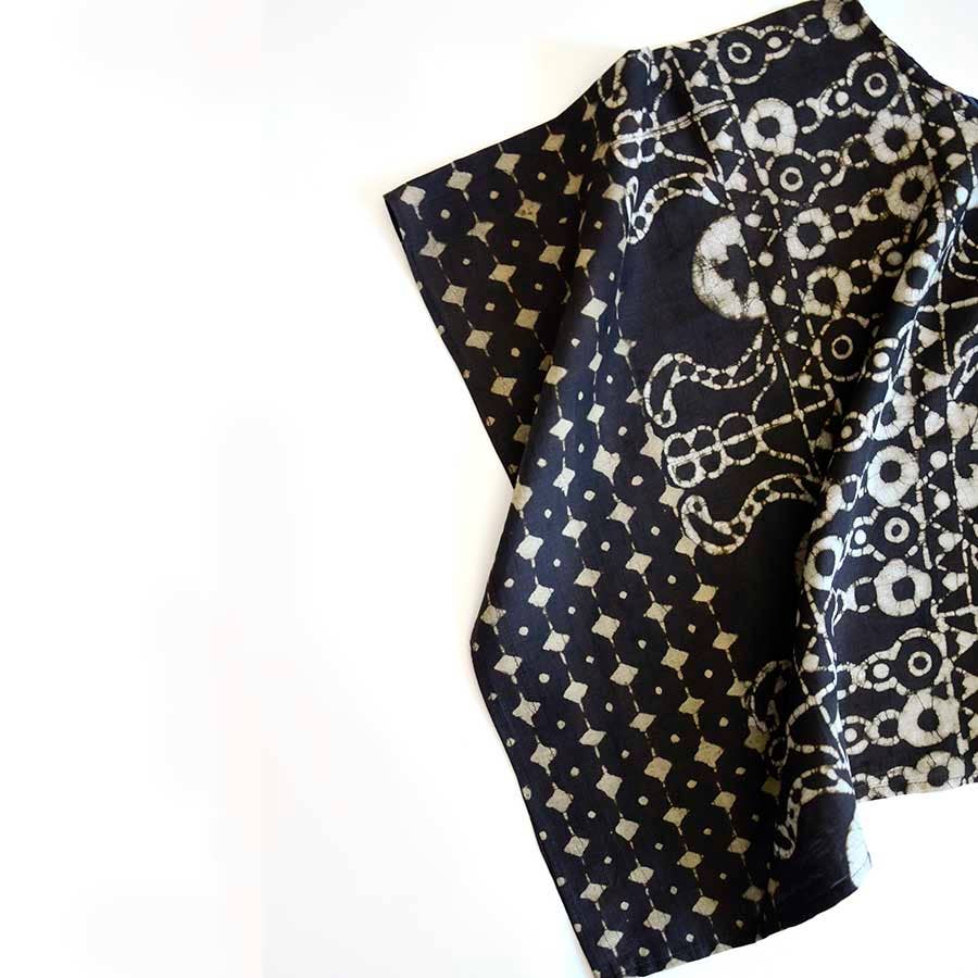 Ichcha - Wholesale Blouse - Women's - Lightweight Travel Friendly Crop Top for Women | Black Lux3