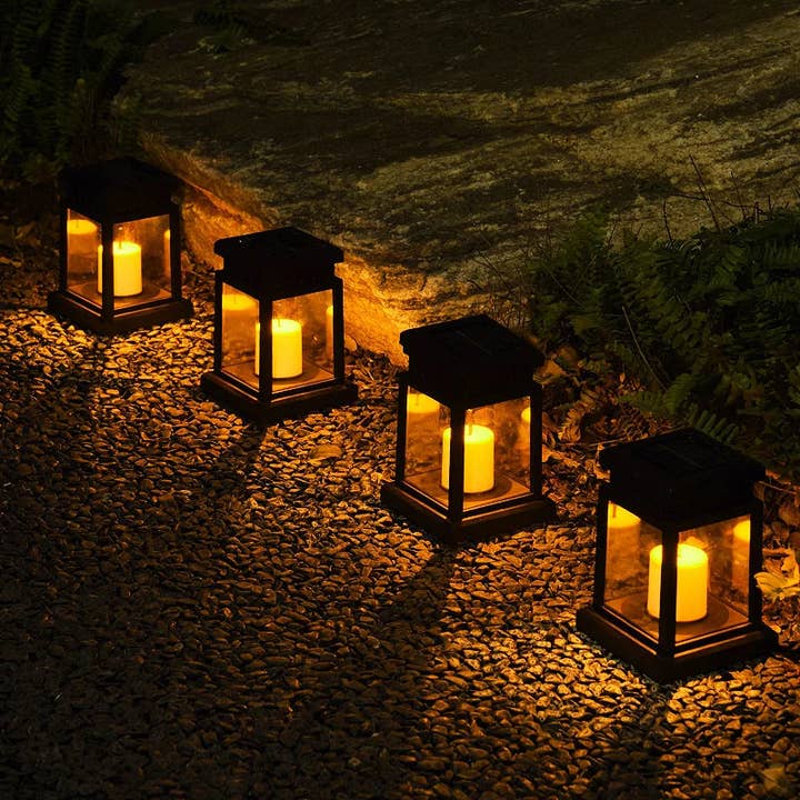 BRECK + FOX - Wholesale Outdoor/Lawn Light - Solar Candle Lantern1