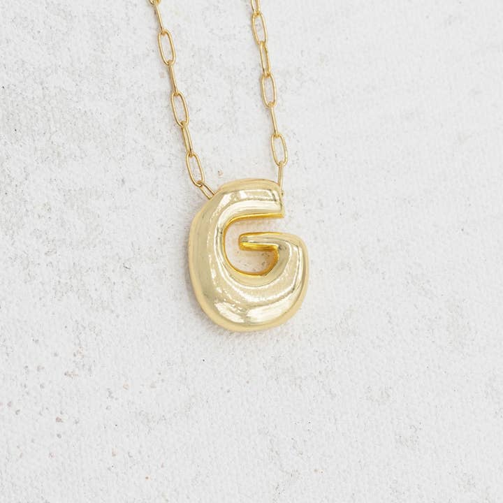 EMERSON & OLIVER - Wholesale Pendant/Charm Necklace - Gold Bubble Letter Necklace8