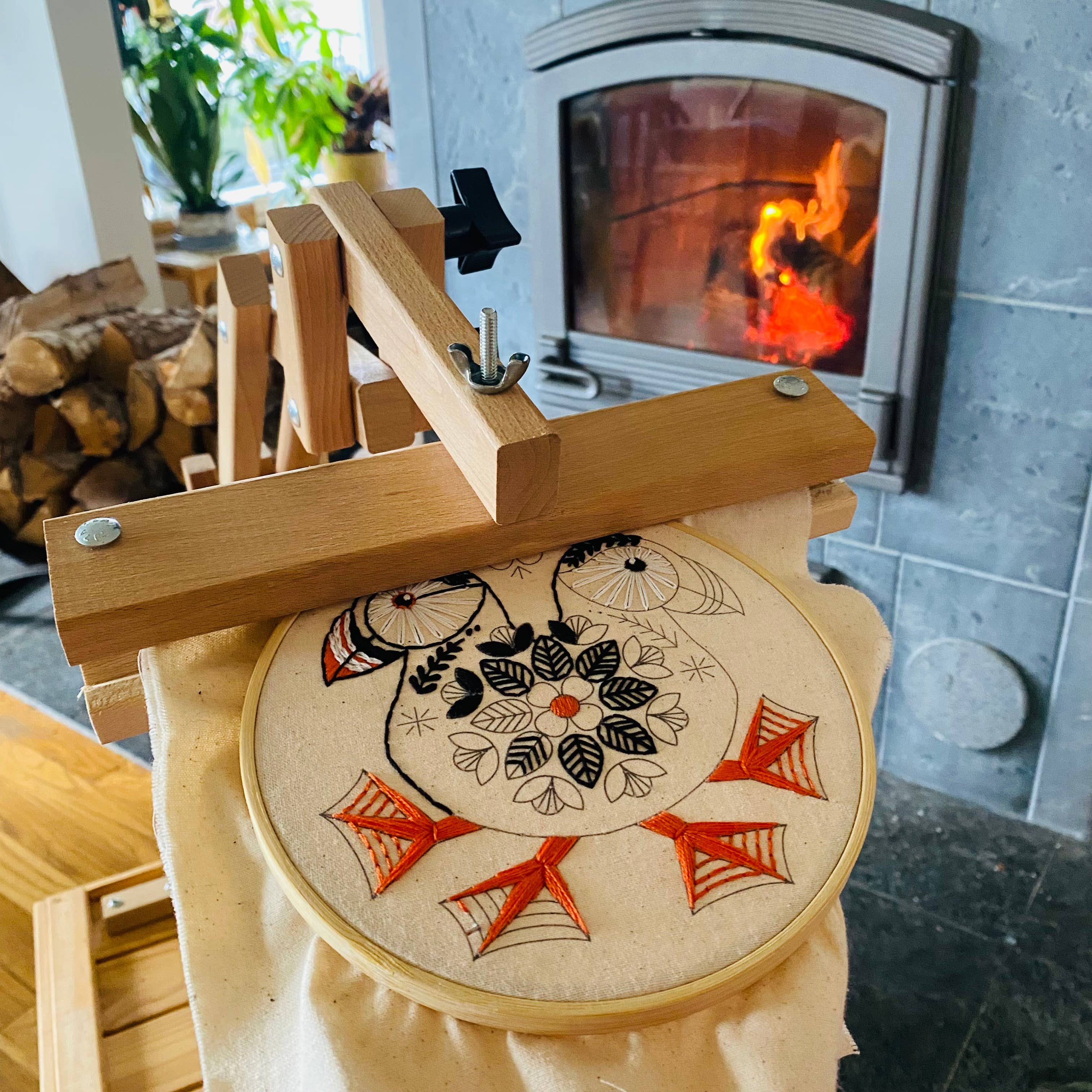 Hook, Line & Tinker Embroidery Kits - Wholesale Embroidery/Cross Stitch Supplies - Puffin Complete Embroidery Kit2