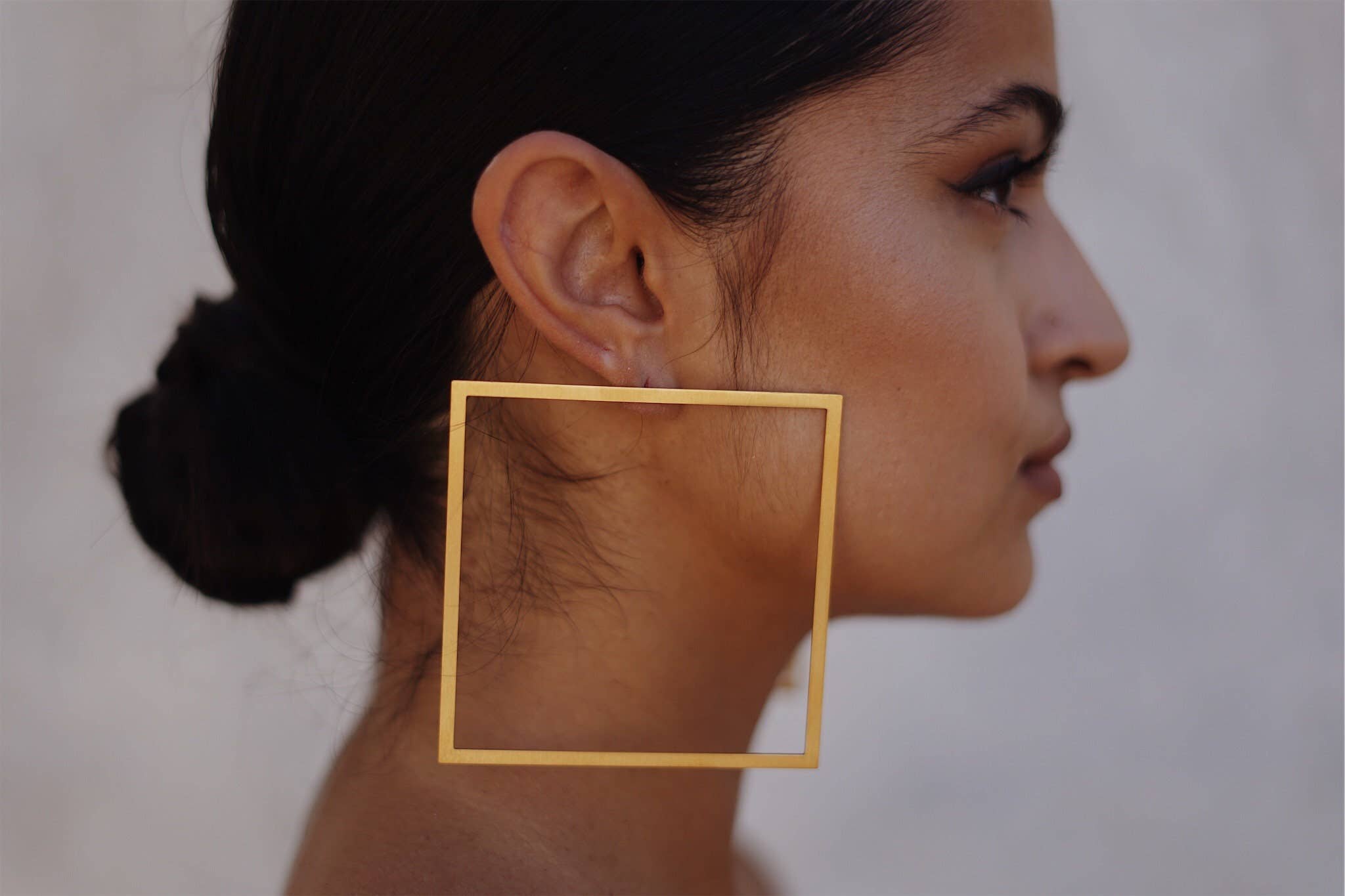 Laka Luka – Engroshandel Hoops – Oversized guldbelagte geometriske firkantede hoops6