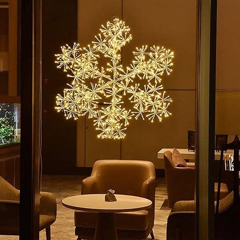 LIGHTSHARE - Wholesale Christmas Decoration - Warm White Snowflake Light - 24IN and 36IN Options Available1