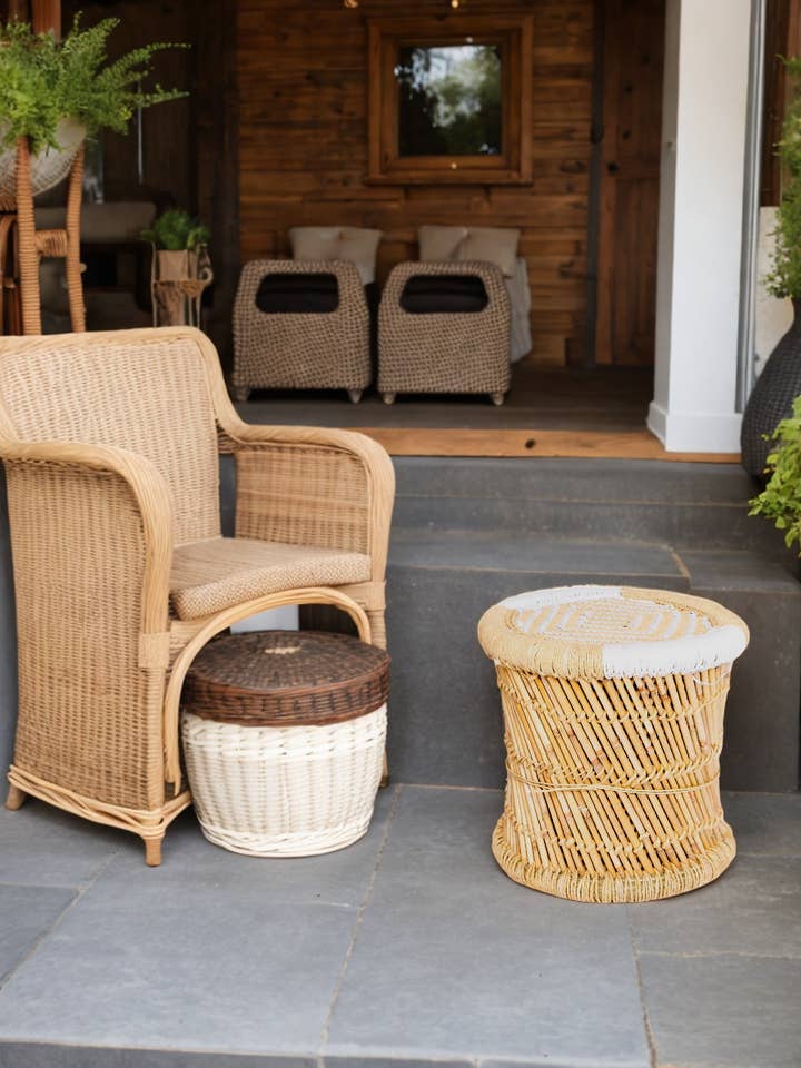 Naturlig pall med vit överdel för wholesale av Kimago's Home