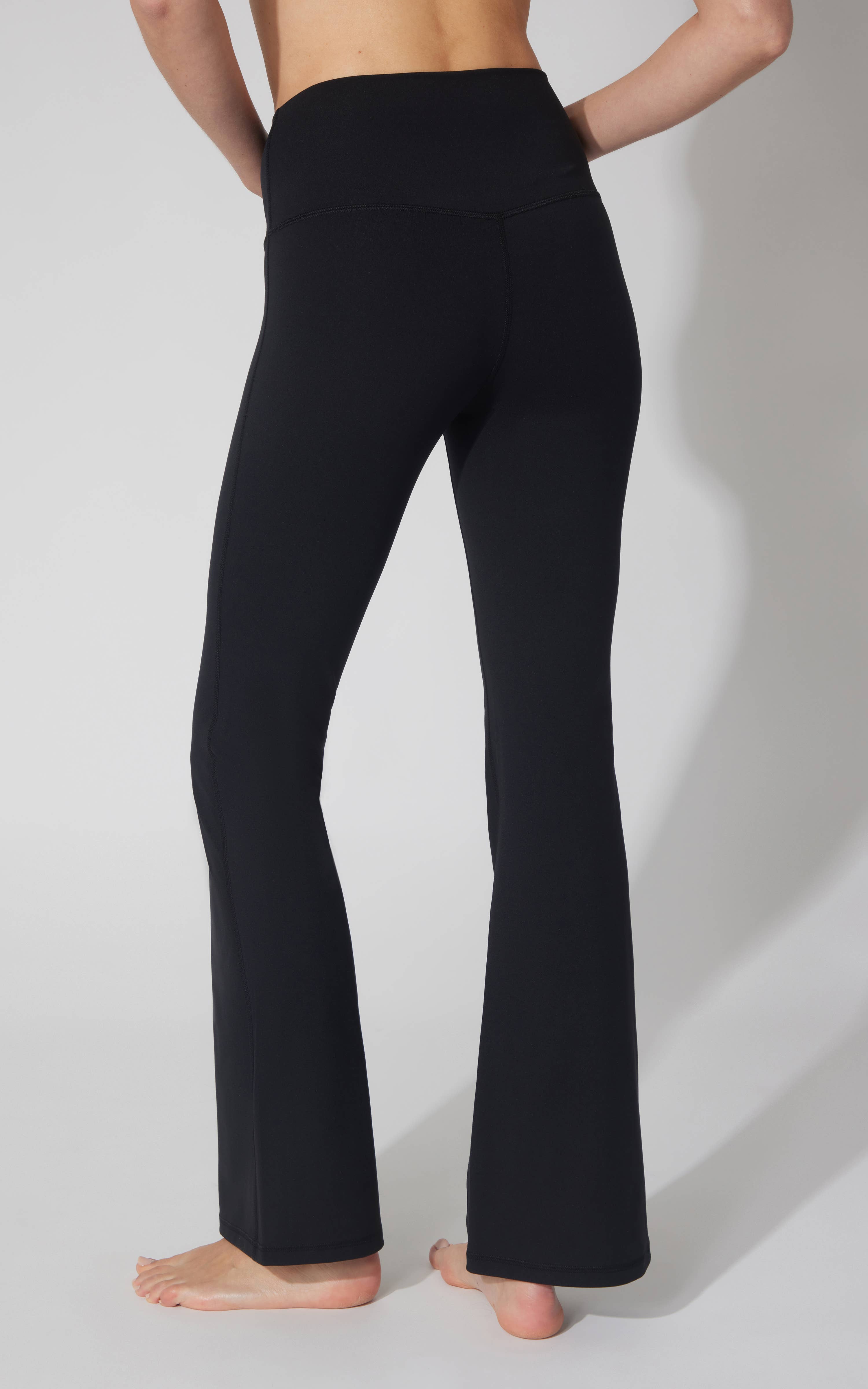 90 Degree by Reflex & Yogalicious – Großhandel Hose – Damen – Yogalicious Lux Crossover Flare-Hose2