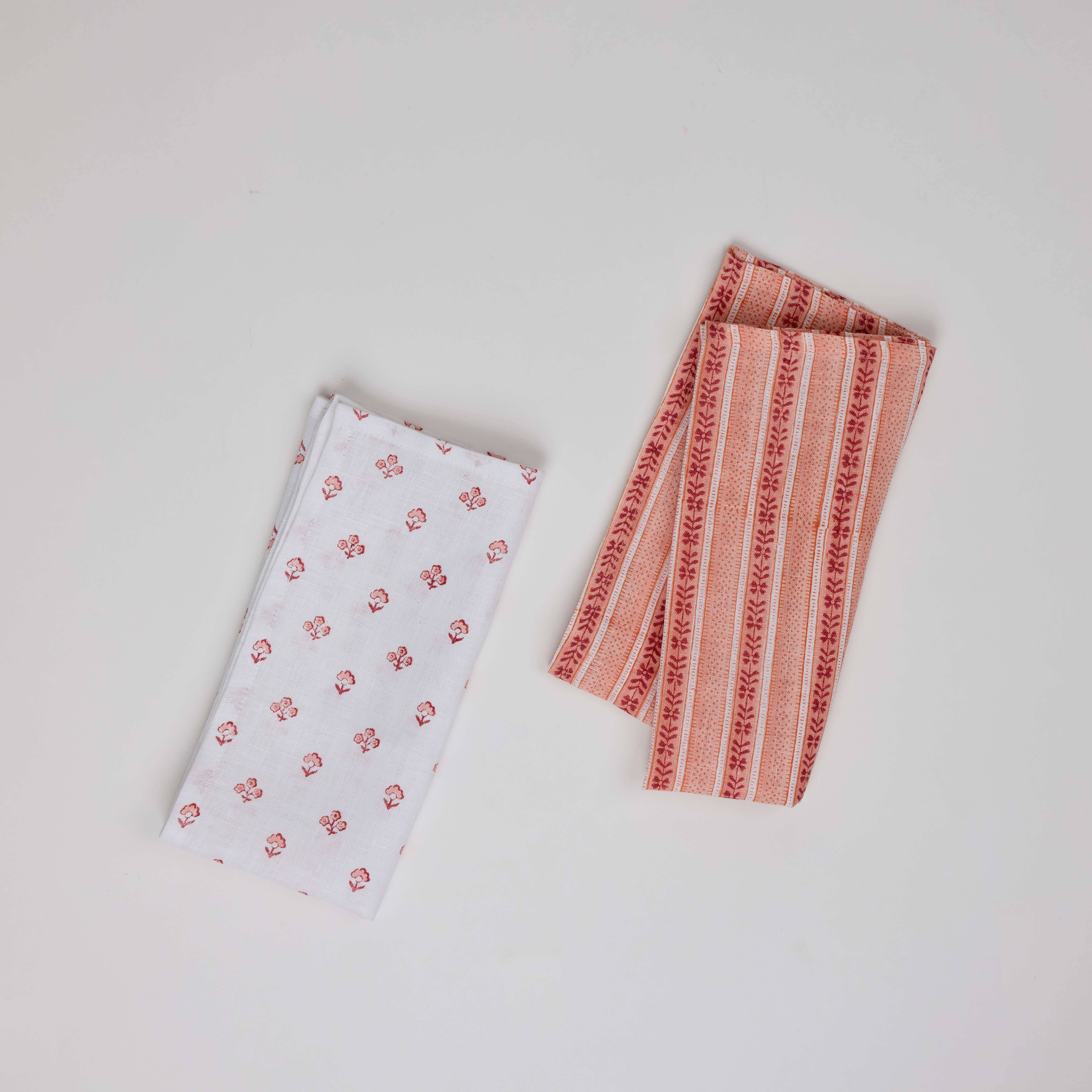 Craft Boat - Wholesale Dinner & Cloth Napkin - HAND BLOCK LINEN NAPKIN SET - FLORAL STRIPE RED3