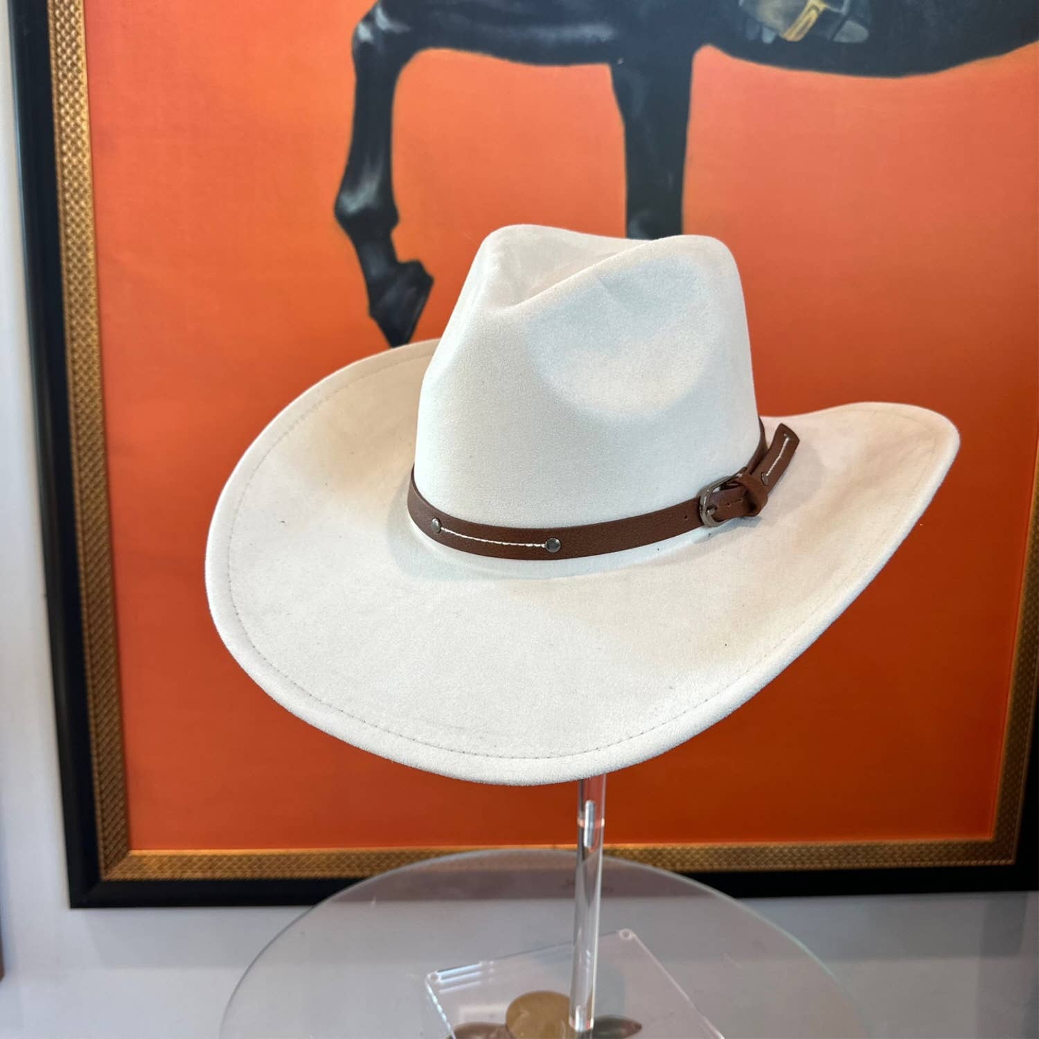 Bella Betty - Vente Chapeau de cowboy – femme - Chapeau de cowboy en daim végétalien à bord rigide avec ceinture en cuir5