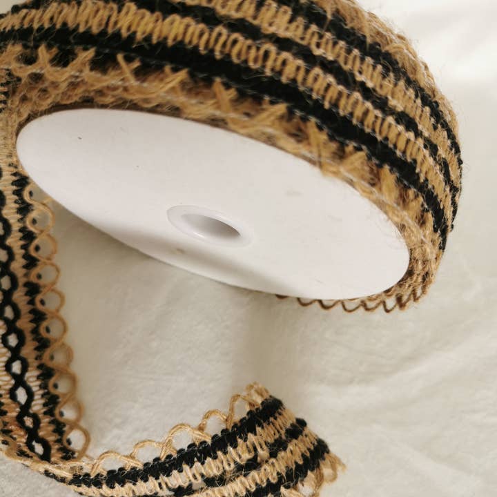 Casa Style - Wholesale Ribbon – Gift wrapping - Hessian Ribbon Black and Brown (3cm x 10yard)2