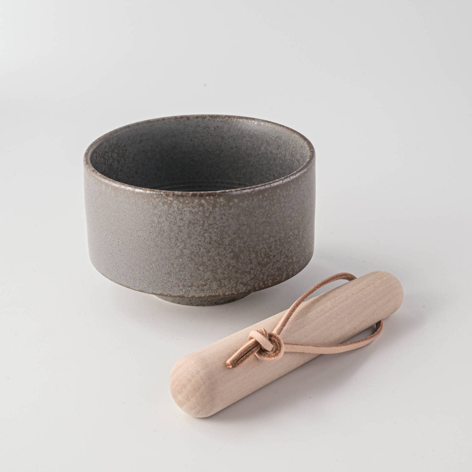 Yamani - Wholesale Bowl - Chacha Surisuri Kurumizome Small Matcha Bowl1