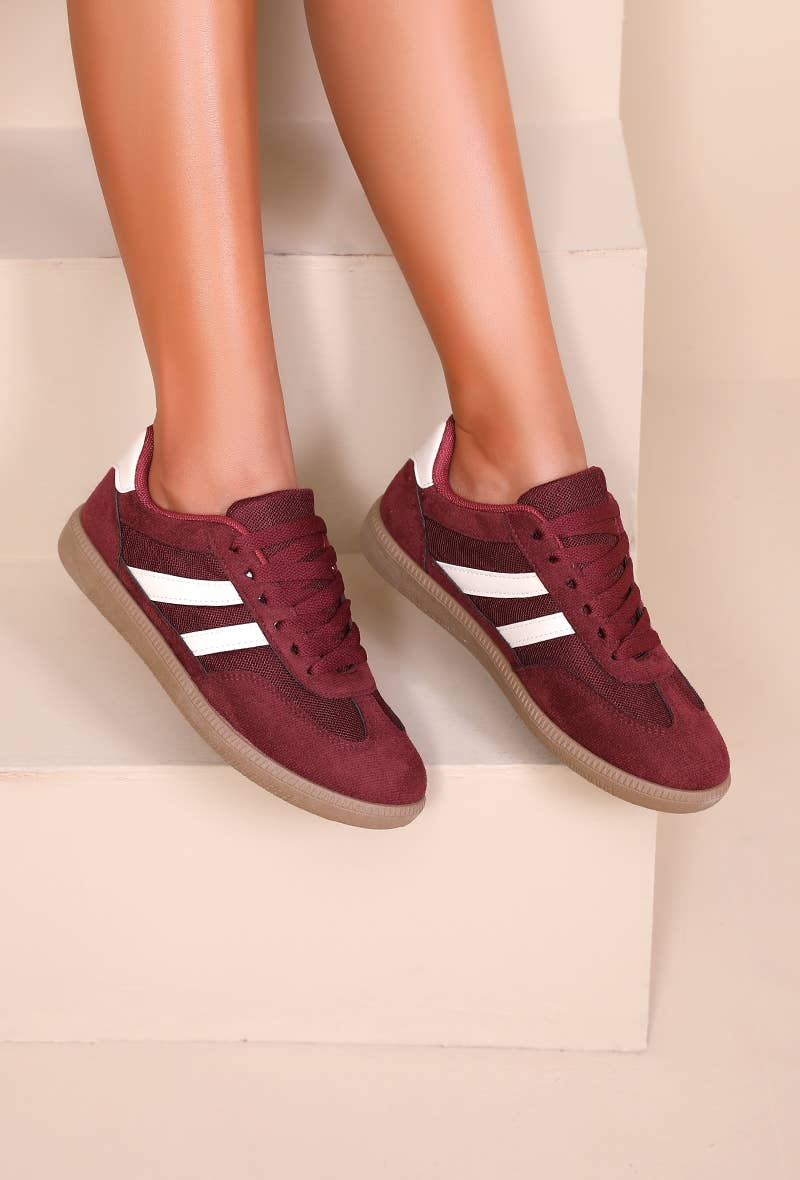 Joia Paris - Wholesale Lifestyle Sneakers - Women's - Lightweight and comfortable sneakers, ideal for everyday use B-661722