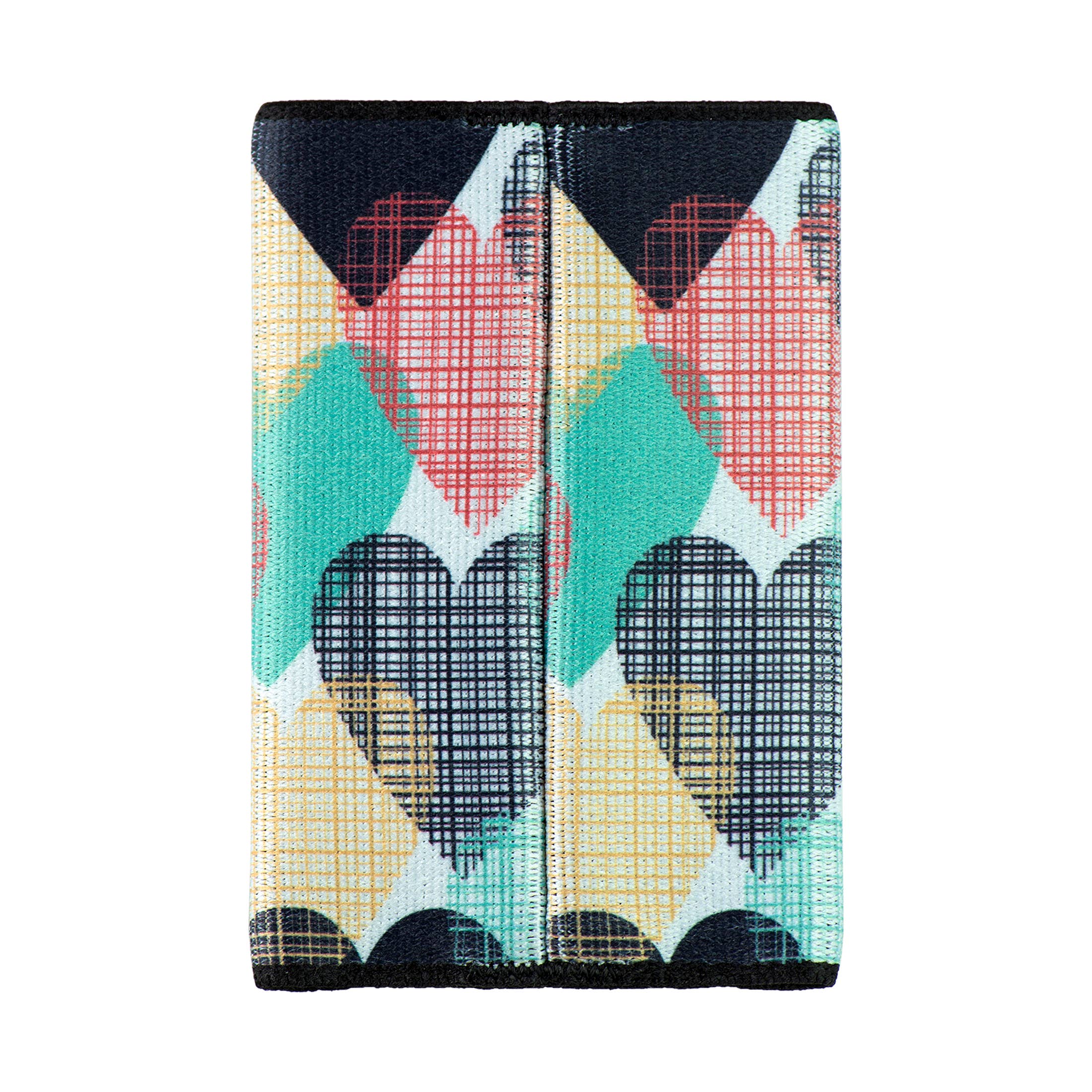 YAY NOVELTY - Wholesale Wallet - Unisex - YaYwallet - 1055 Flush of Hearts - Slim Wallet1