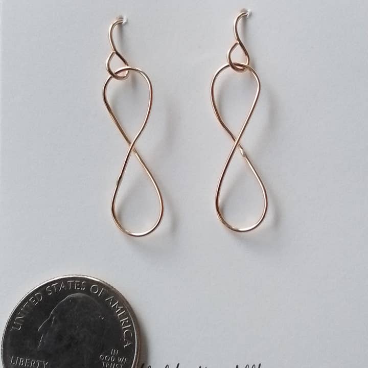 14K gouden gevulde oorbellen Infinity voor wholesale door Ken’s handcrafted jewelry