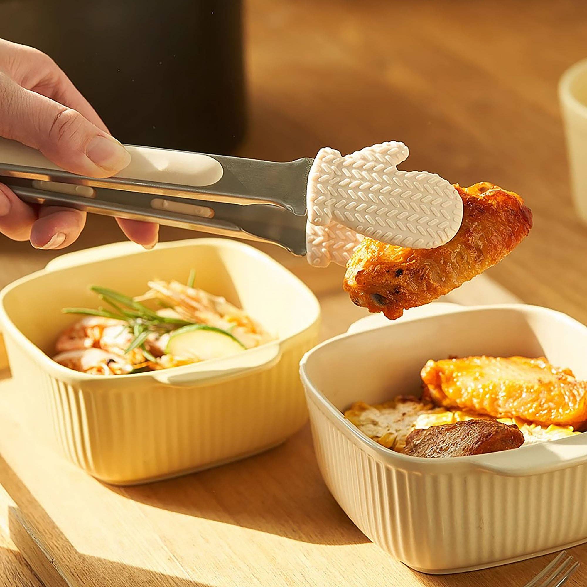 MinoCraft - Wholesale Kitchen Tool/Gadget - Cute glove design food tongs3