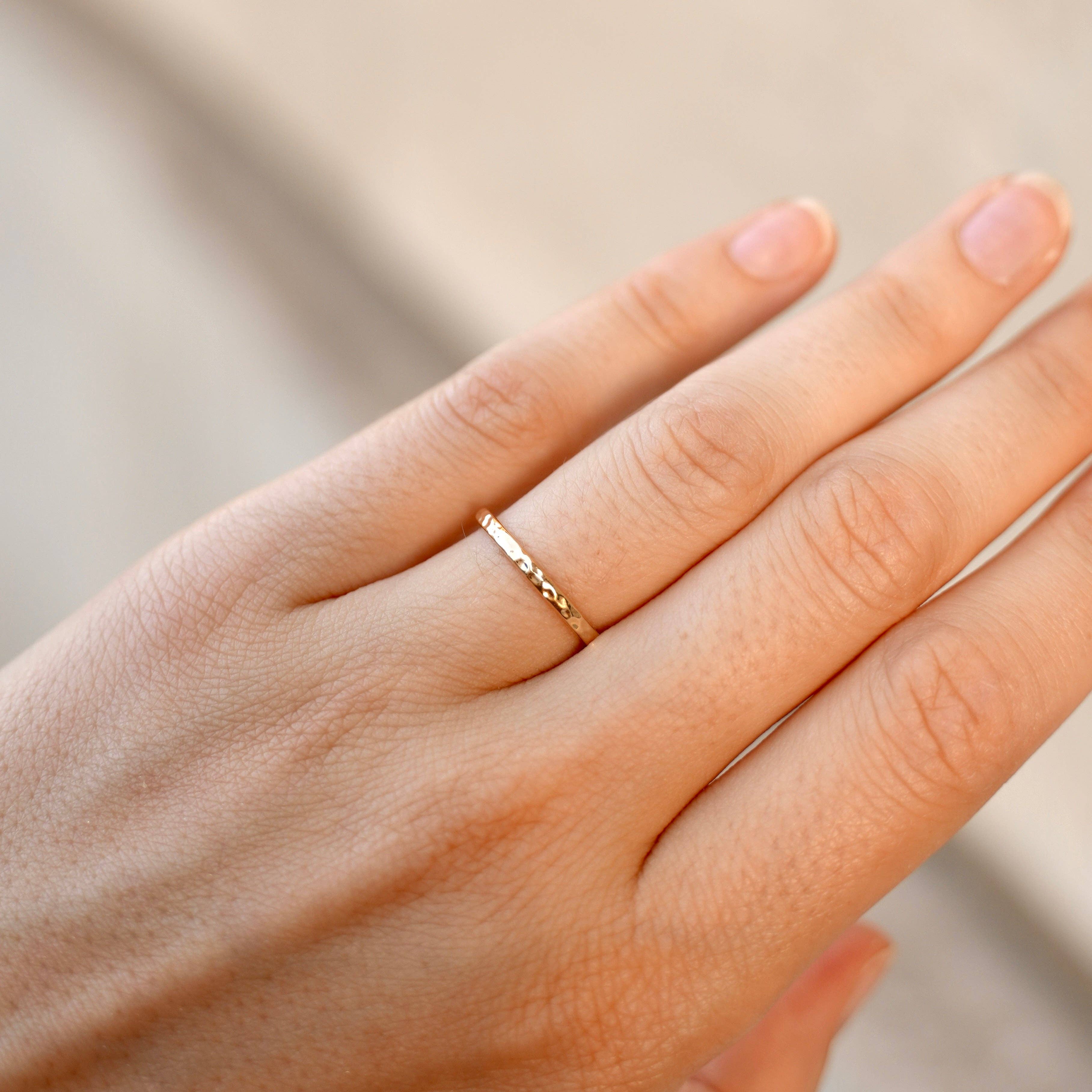 Meora Paris - Vendita all'ingrosso Anello midi/a fascia - Anello Eros placcato oro 18k1