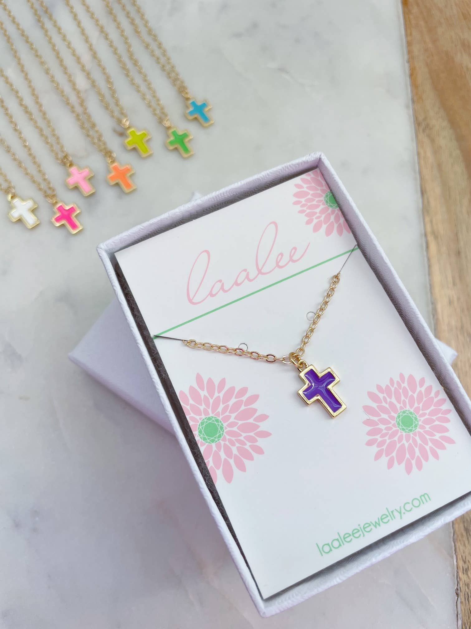 Laalee Jewelry – Großhandel Halskette – Kinder – Buntes Kreuzanhänger-Halskettenset für Kinder, religiöses Geschenk2