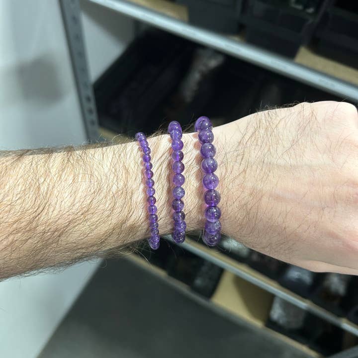 Pebble House – Engroshandel Perlearmbånd – Ametyst armbånd med perler på 4 mm, 6 mm eller 8 mm - Krystaller og sten6