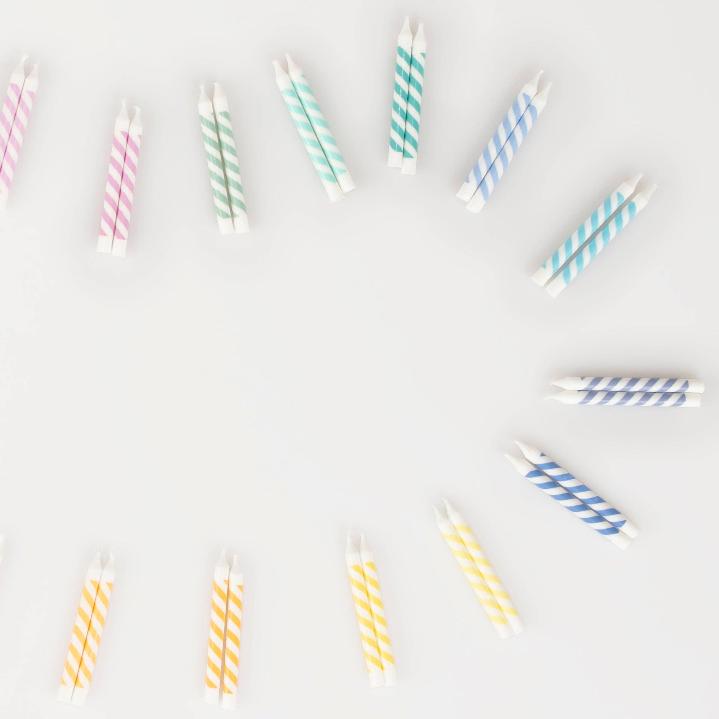 Meri Meri – wholesale Cake candle – Rainbow Striped Mini Candles3